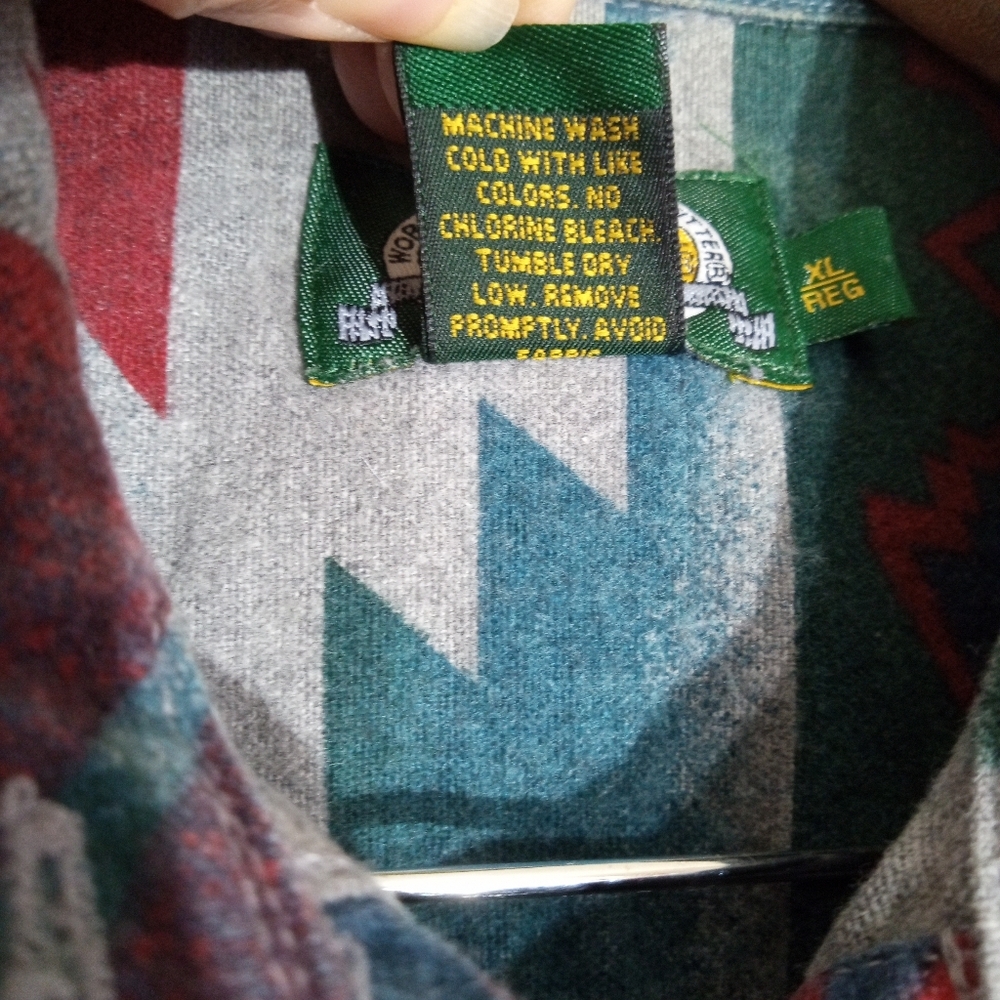 Cabela's southwestern style flannel long sleeve button down shirt - Picture 6 of 8